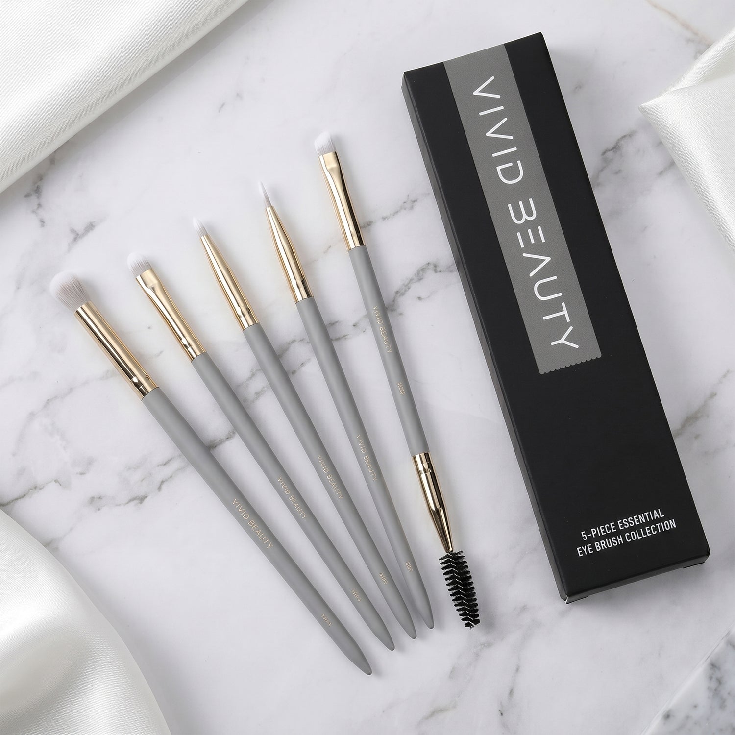 Detail concealer brush pair