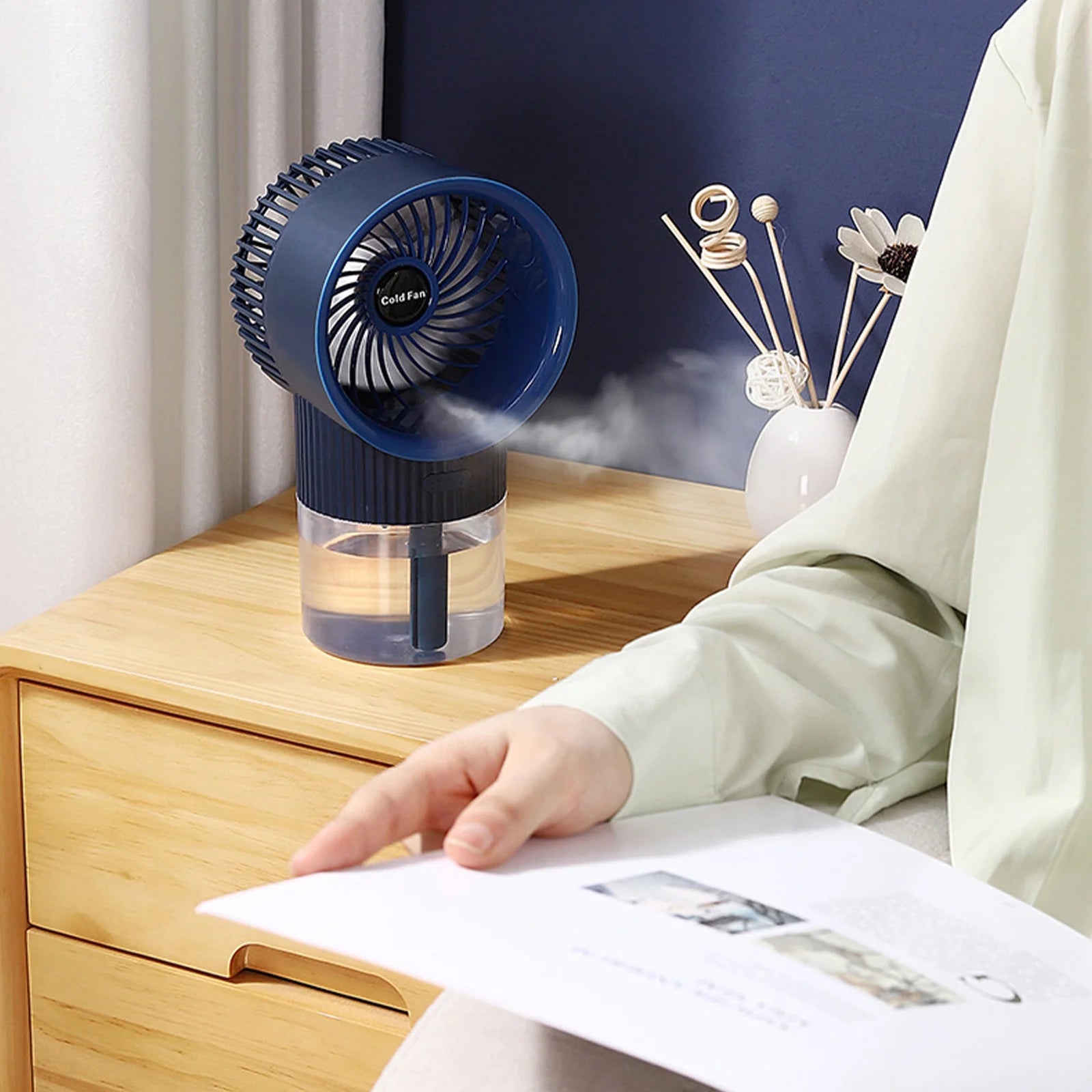 Misting Spray Fans, Portable Electric Fan Rechargeable Cooler Spray Humidifier with Usb for Dorm Office Desktop, Blue